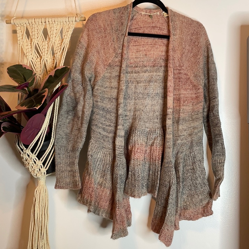 Knitted & Knotted Anthropologie knit cardigan sweater ruffle grey maroon wool